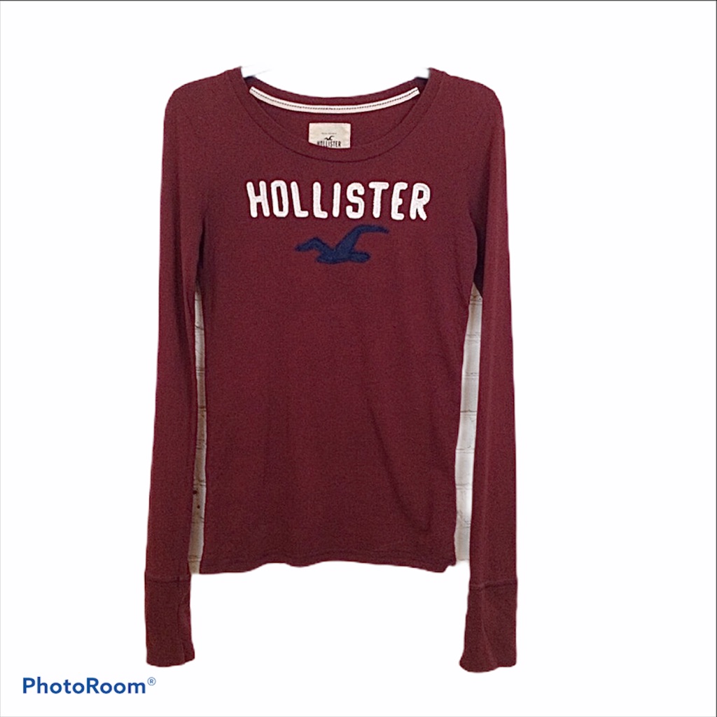 Hollister Round Neck Burgundy Long Sleeve Top